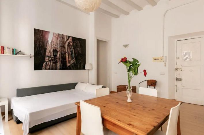 Bellafila Gothic Apartment Barcelona Bagian luar foto